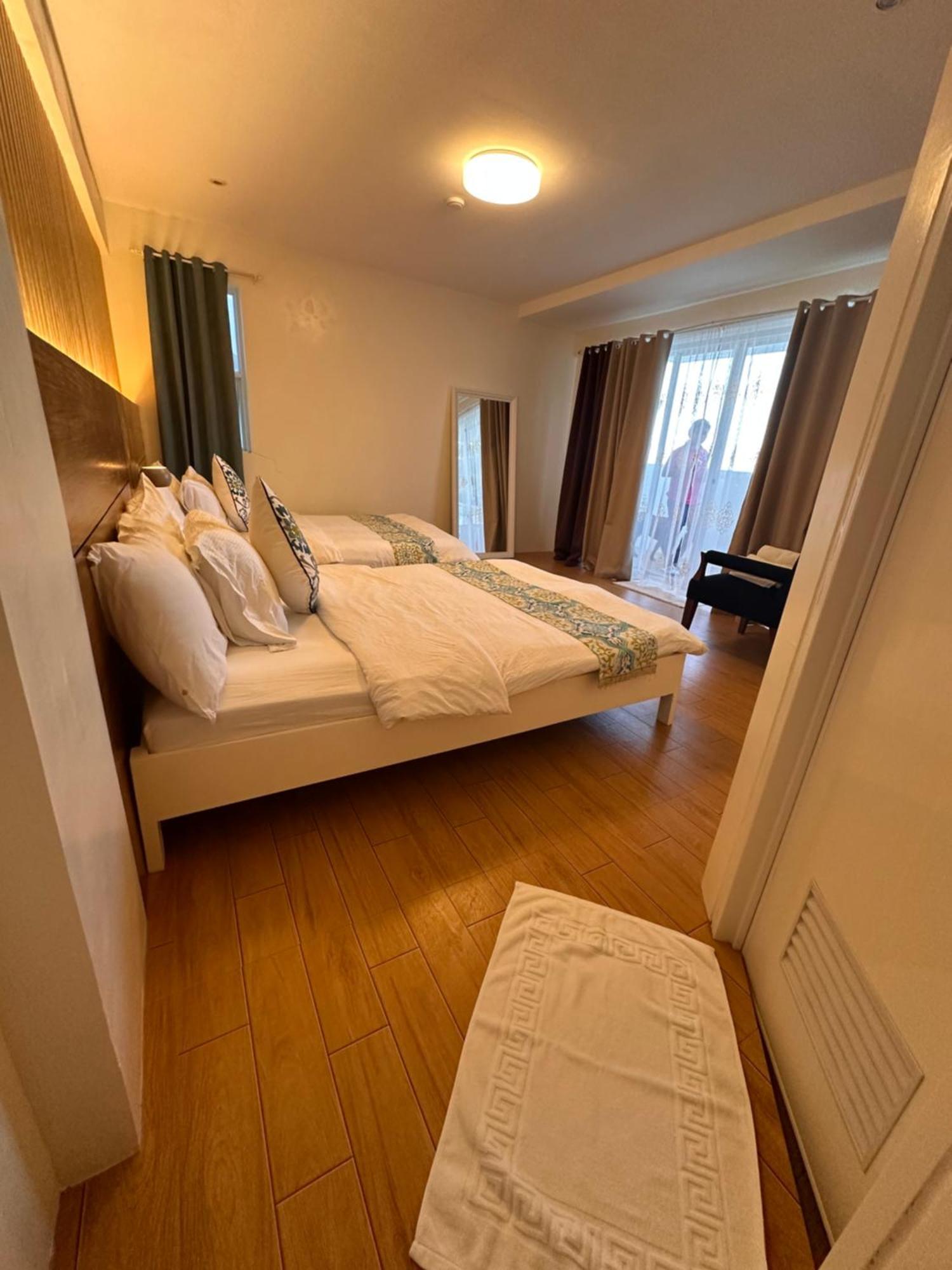 Casadel Beach House Mabini  Esterno foto