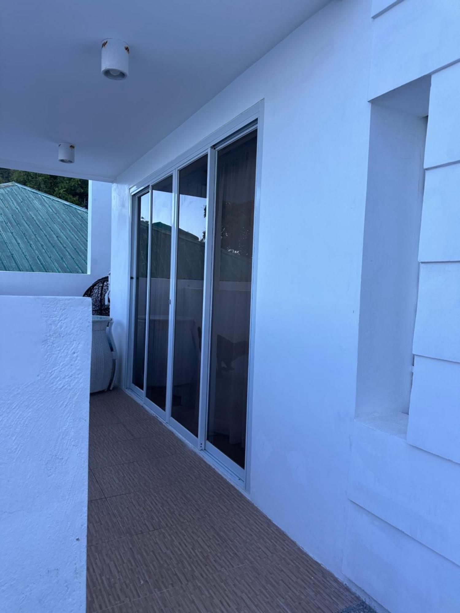 Casadel Beach House Mabini  Esterno foto