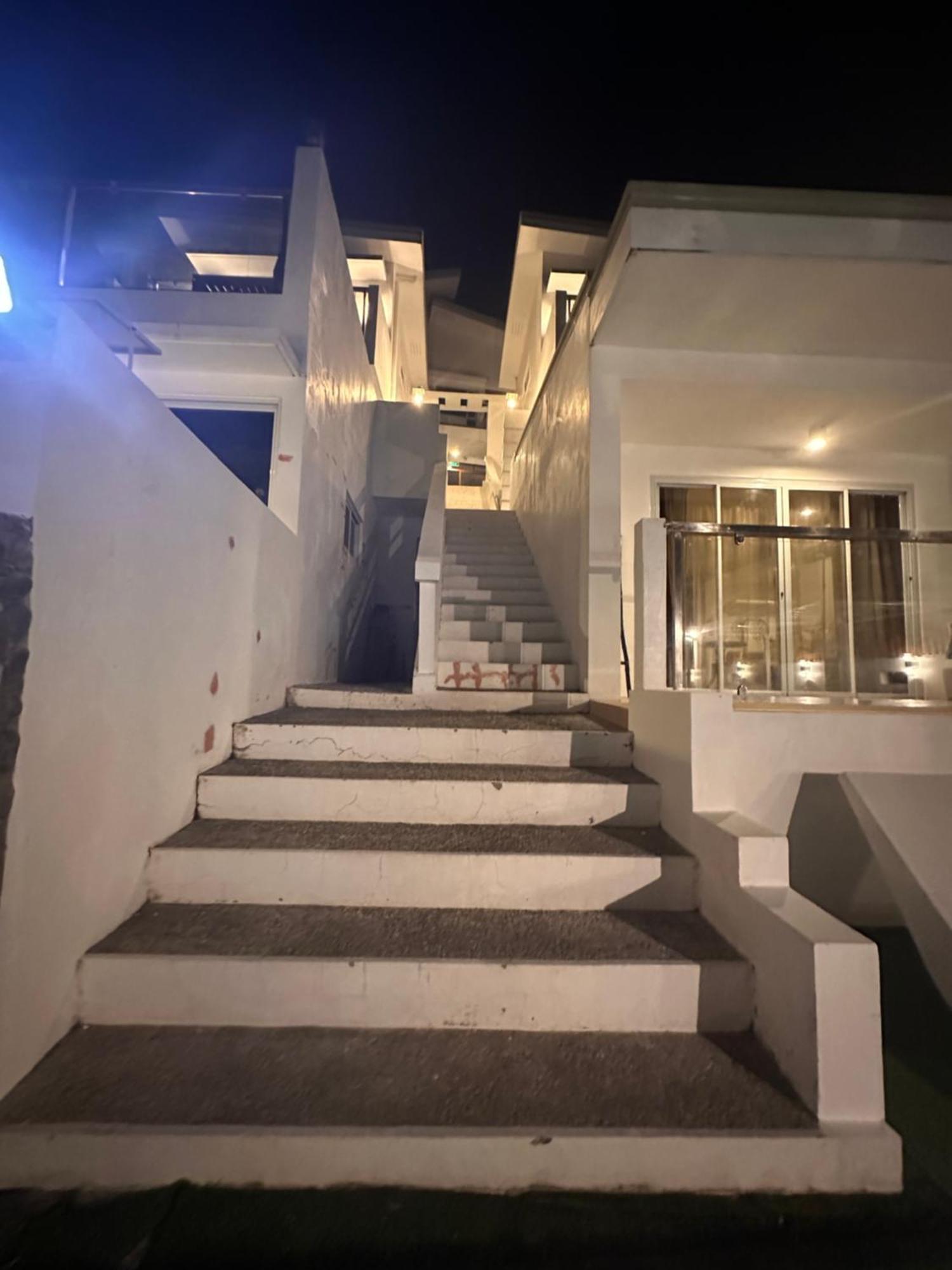 Casadel Beach House Mabini  Esterno foto