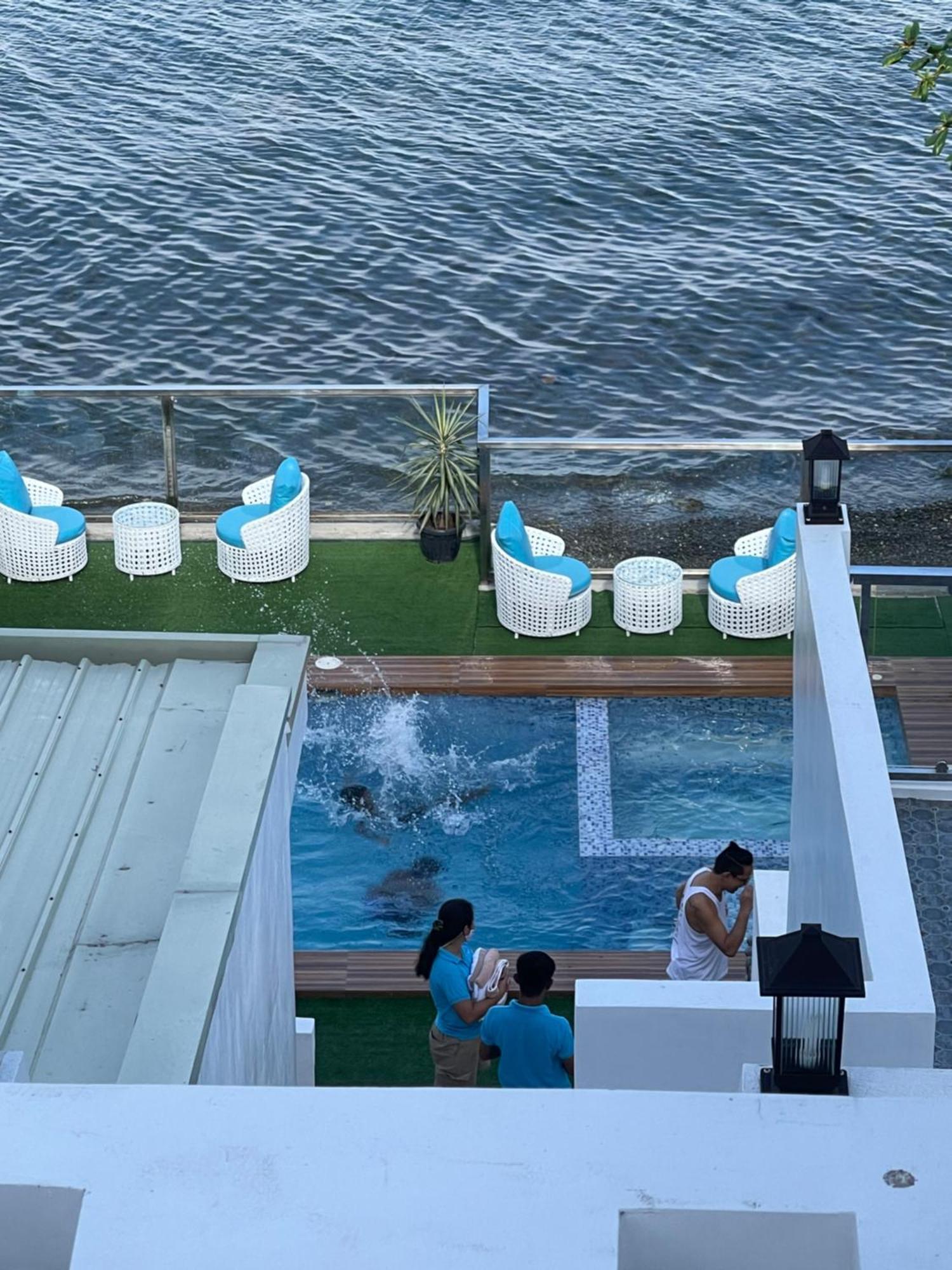 Casadel Beach House Mabini  Esterno foto